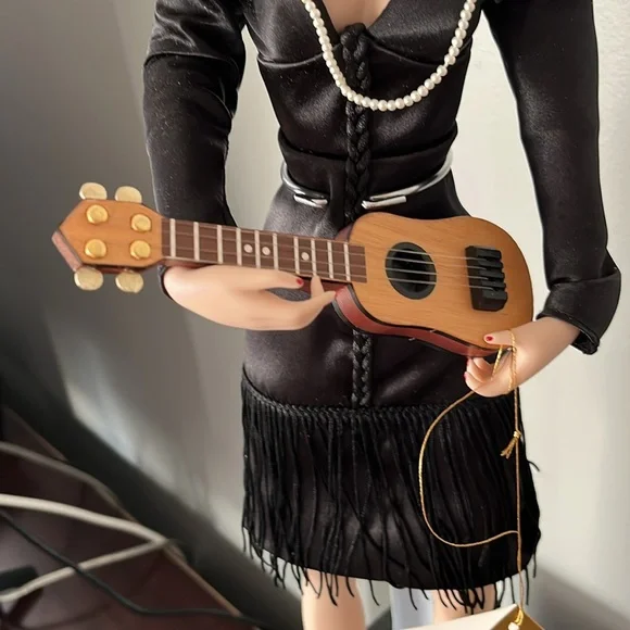 Marilyn Monroe- Some Like it Hot-Doll - Picture 8 of 10